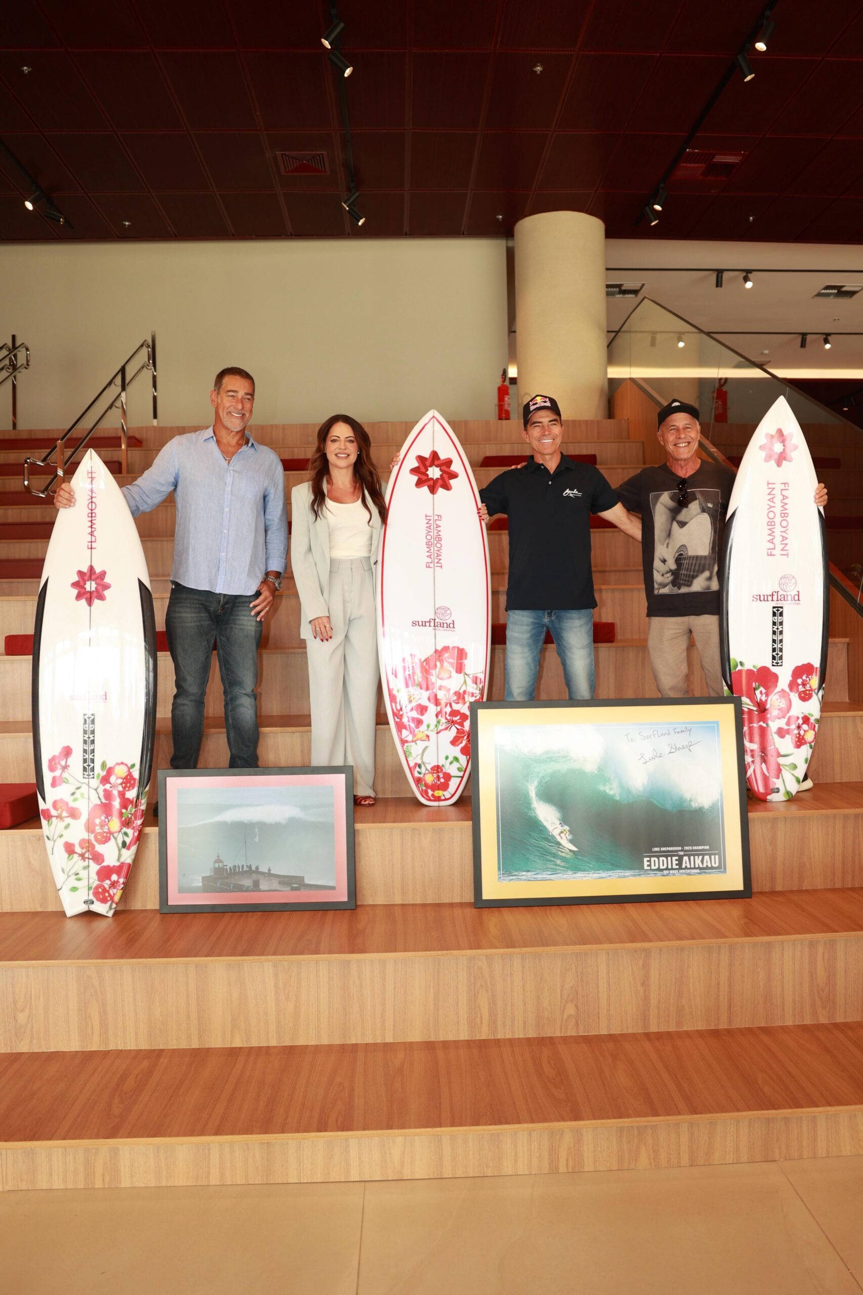 Emmanuele Louza recebe representantes da Surfland e Wavegarden em Goiânia